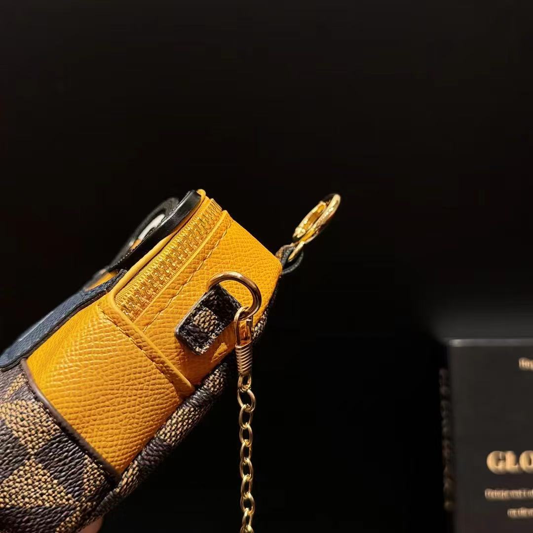 Fashionable and cute crossbody headphone bag