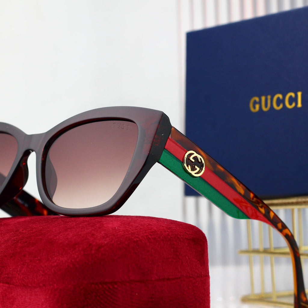 Classic Wayfarer Sunglasses-With Gift Box