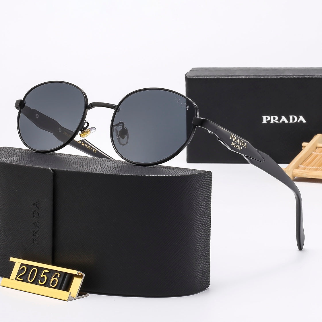 Classic Sunglasses: Trendy Pick