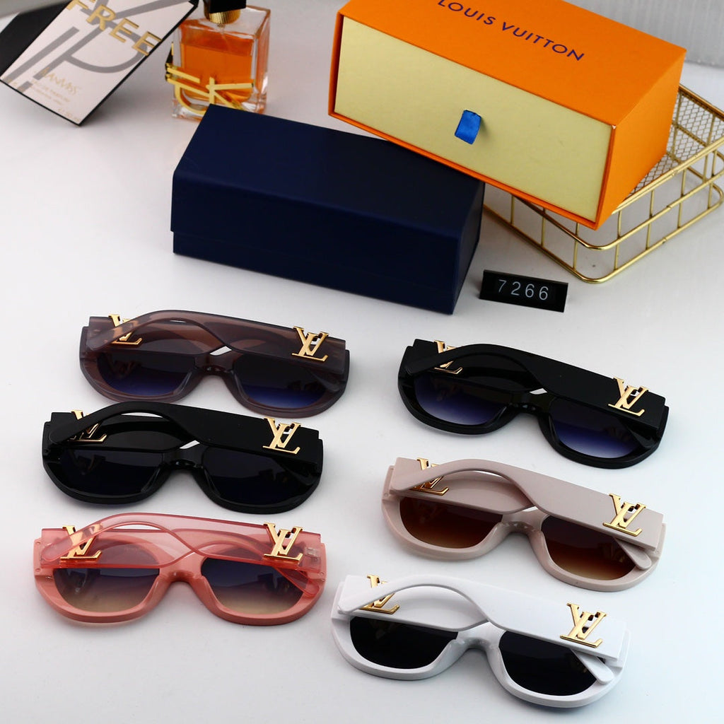Trendy Iconic Sunglasses Pick
