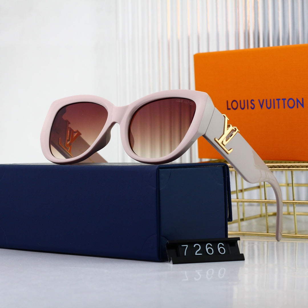 Trendy Iconic Sunglasses Pick