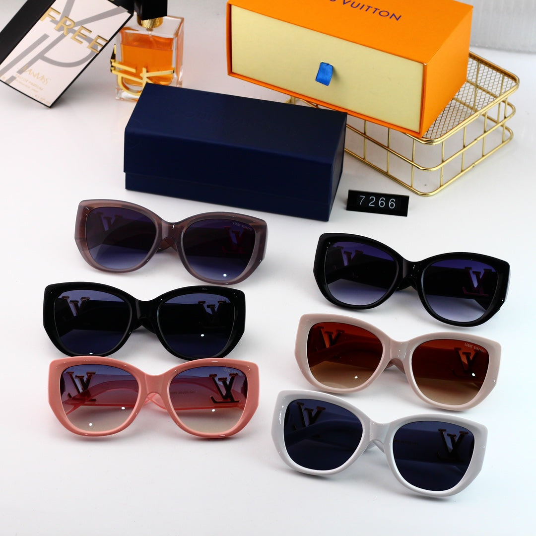 Trendy Iconic Sunglasses Pick