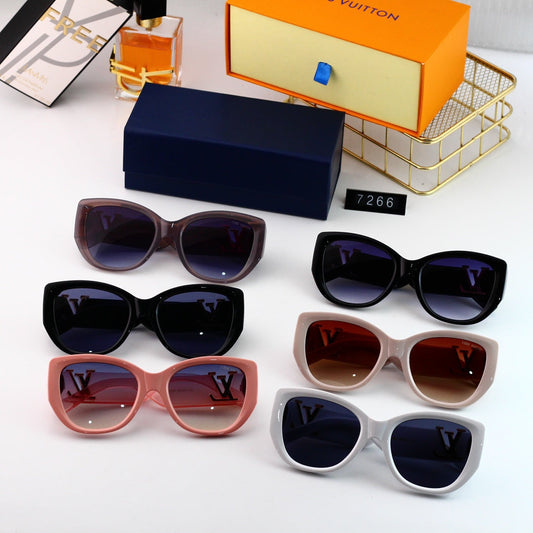 Trendy Iconic Sunglasses Pick