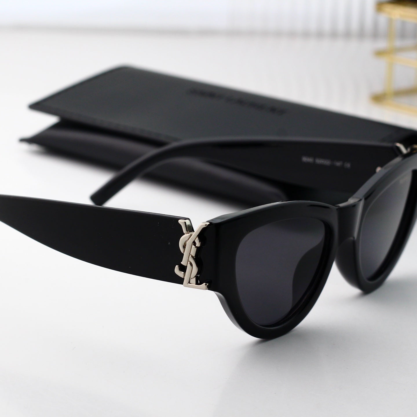 Chic Versatile Sunglasses
