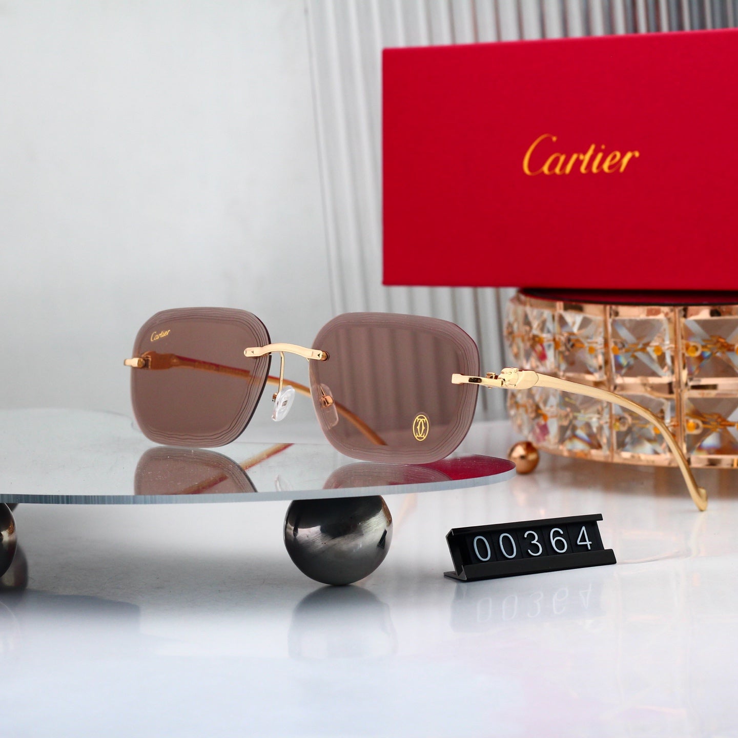 Classic Trendy Sunglasses