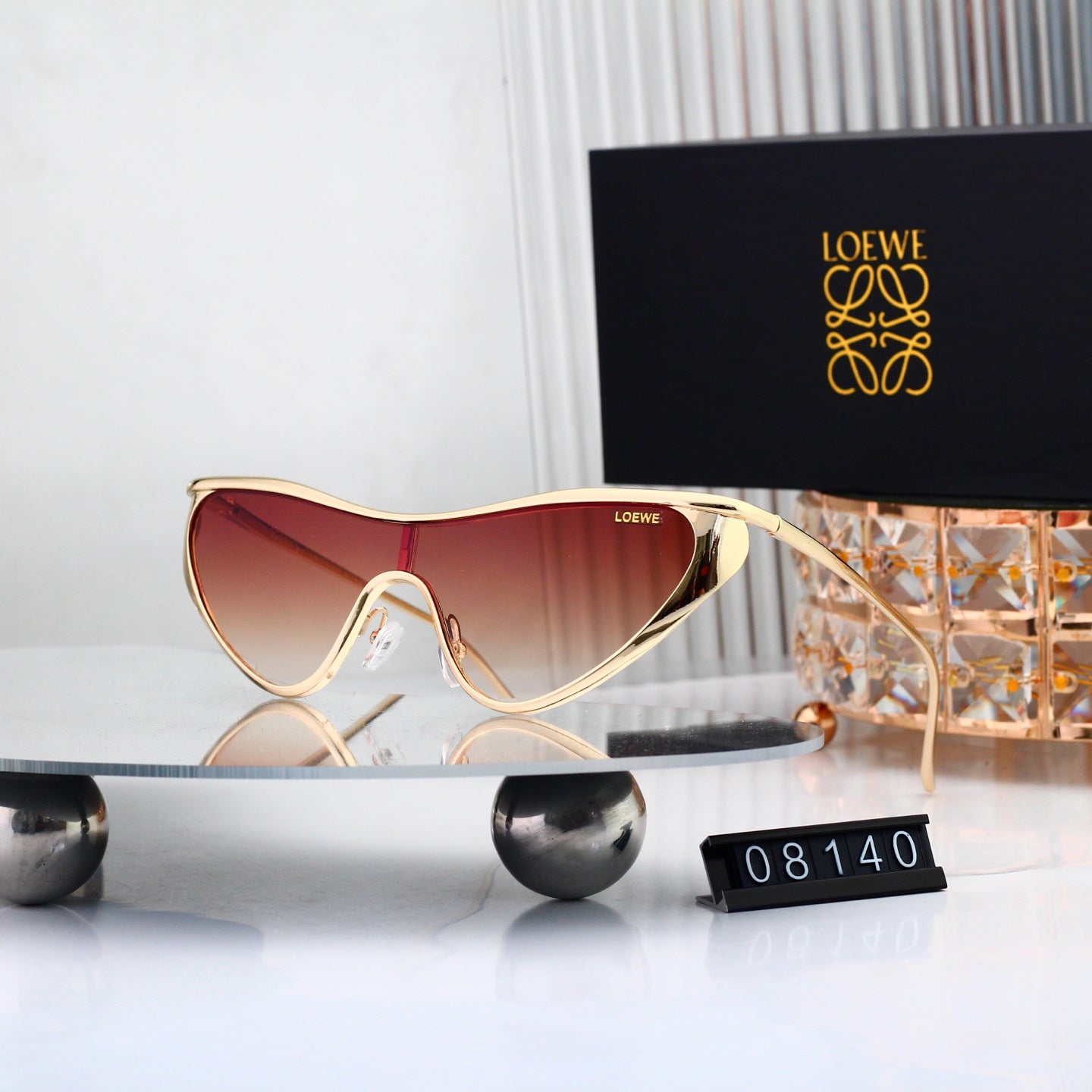 Chic Classic Sun Glasses