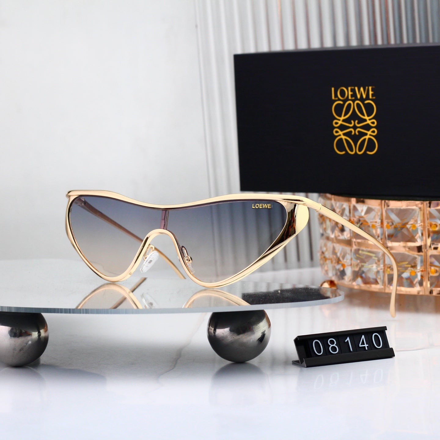 Chic Classic Sun Glasses