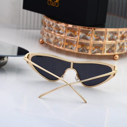 Chic Classic Sun Glasses