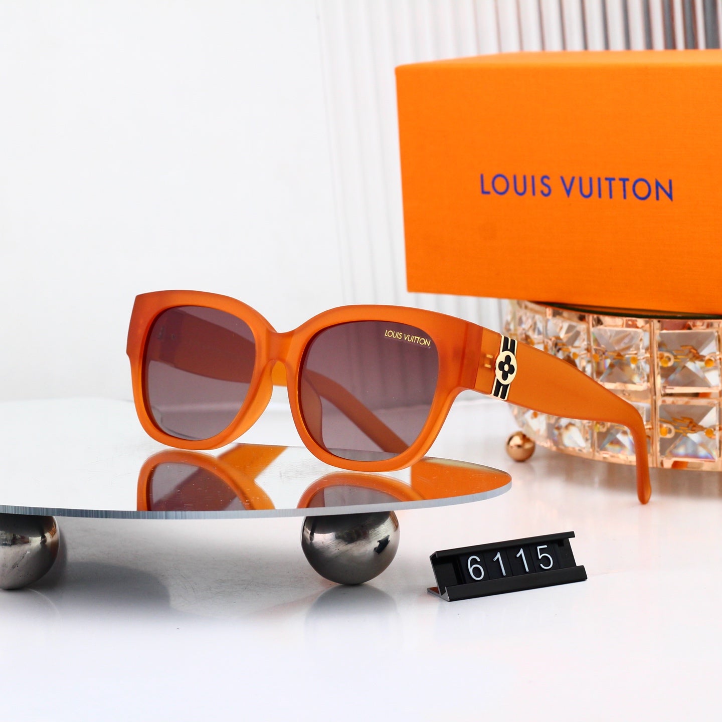 Timeless Style Sunglasses