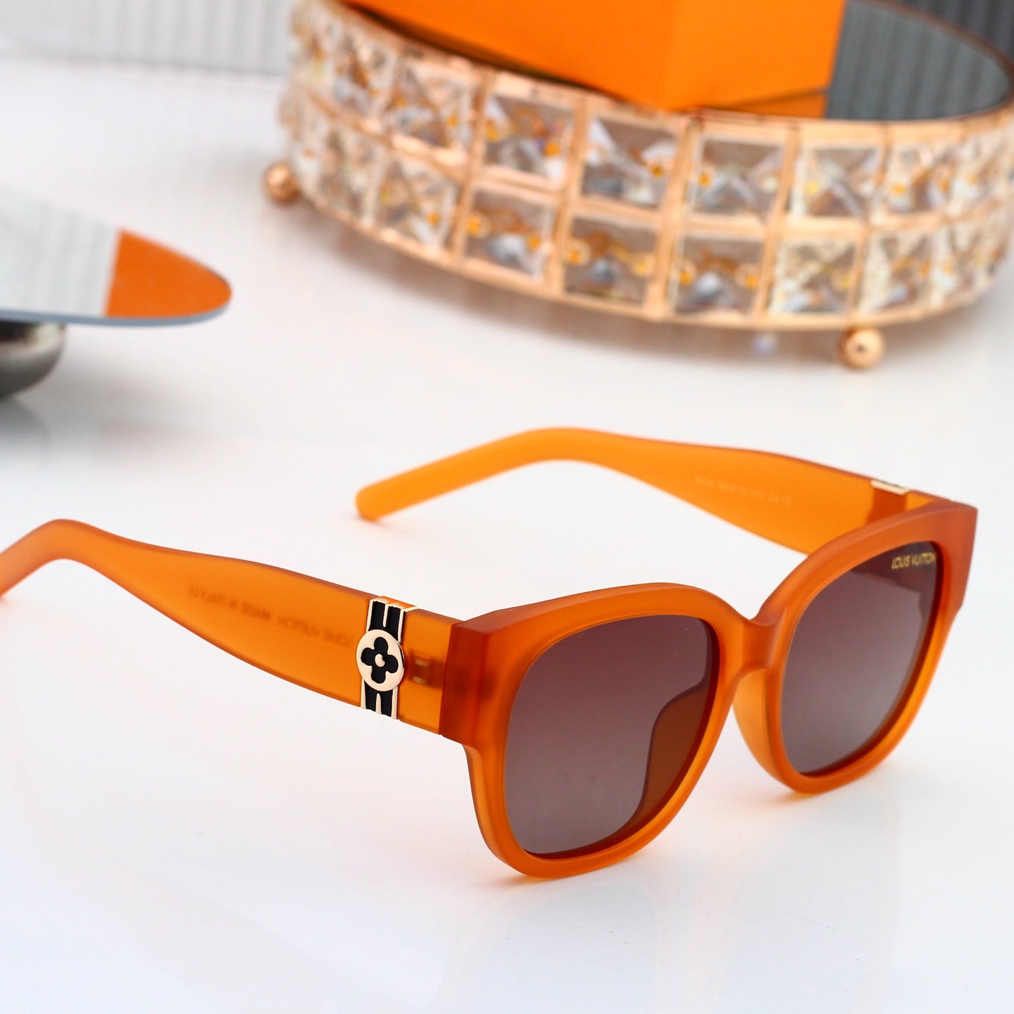 Timeless Style Sunglasses