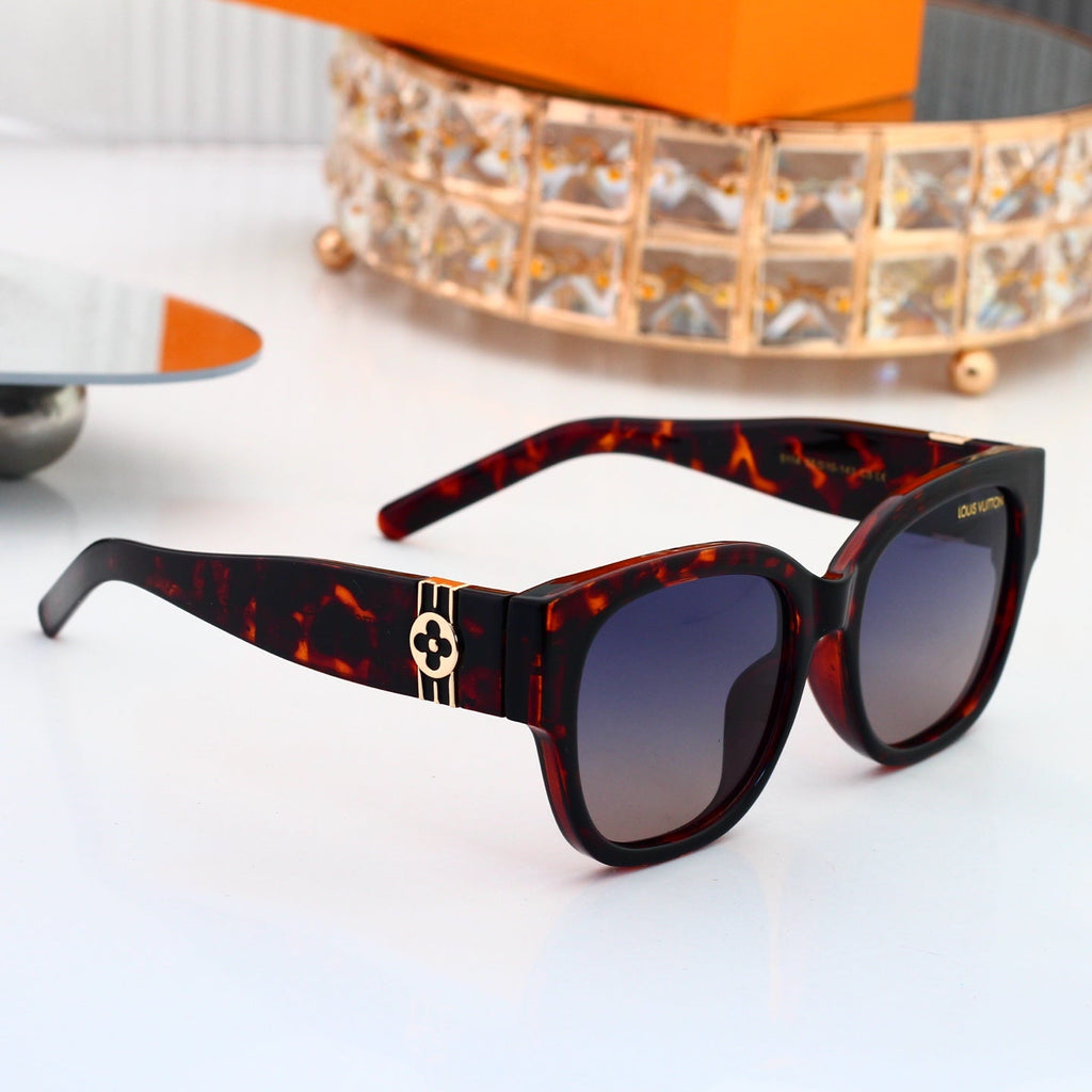 Timeless Style Sunglasses