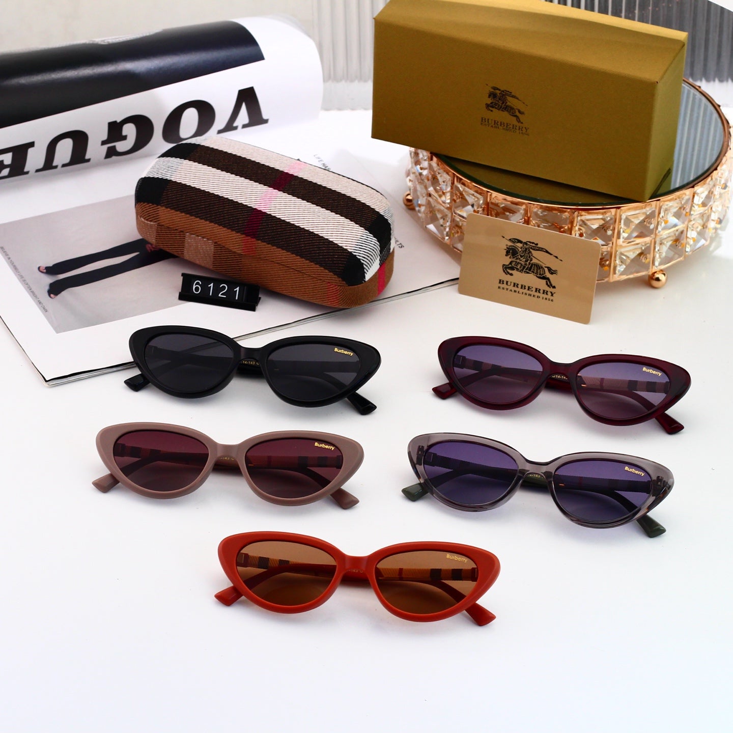 Timeless Trendy Sunglasses