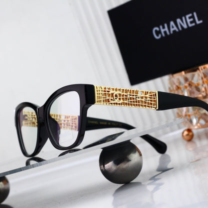 Chic Fashion Sun Glasses Now