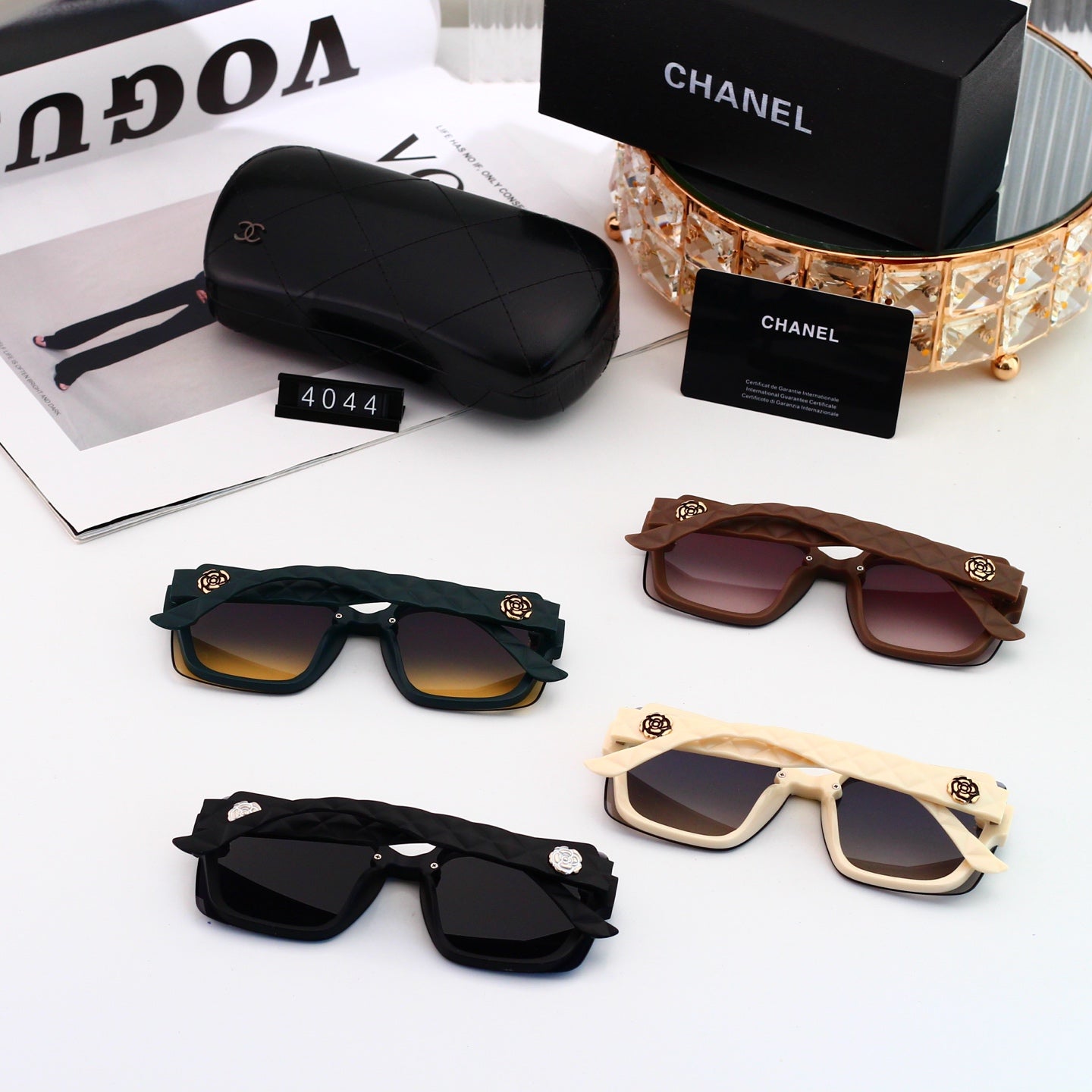 Classic Fashion Sun Shades Pick