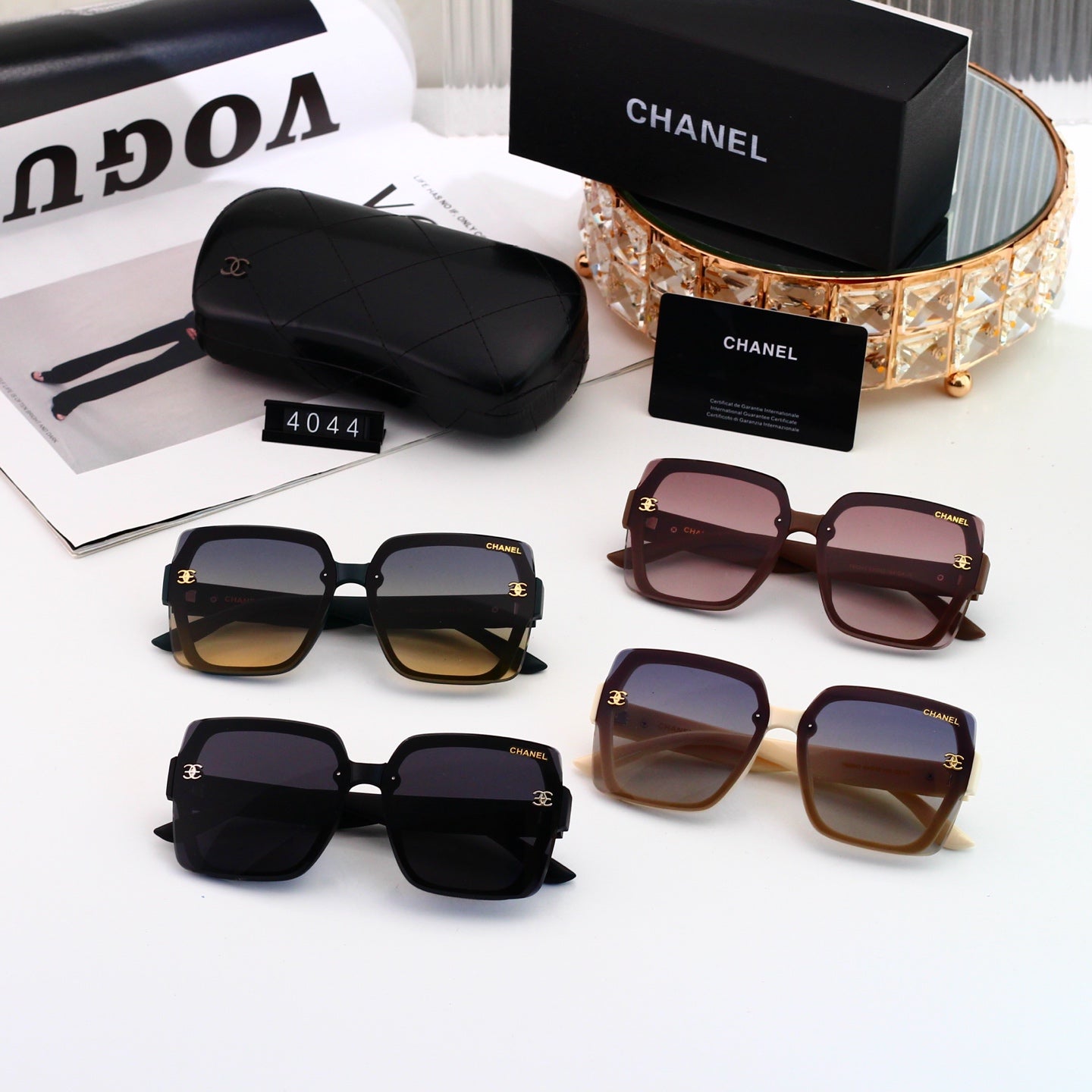 Classic Fashion Sun Shades Pick