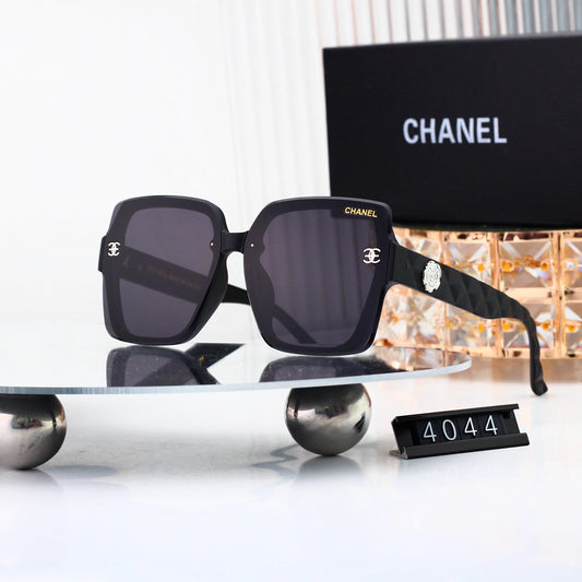 Classic Fashion Sun Shades Pick