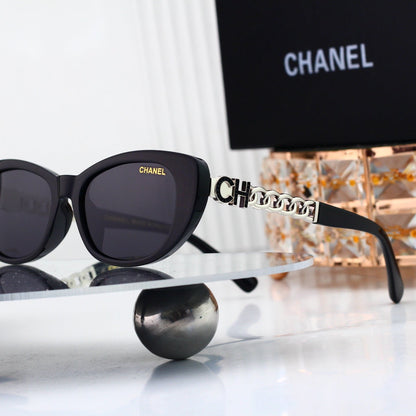 Chic Iconic Sun Glasses Now