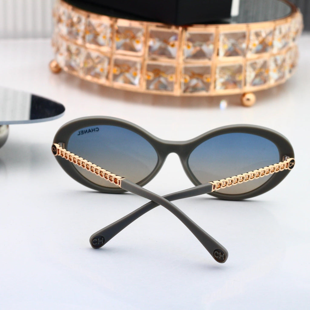Classic Timeless Sunglasses Must-Have