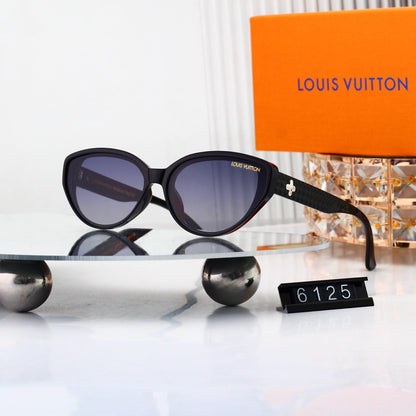 Iconic Classic Sunglasses Essential