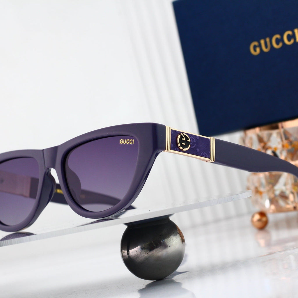 Chic Trendy Sunglasses Must-Have