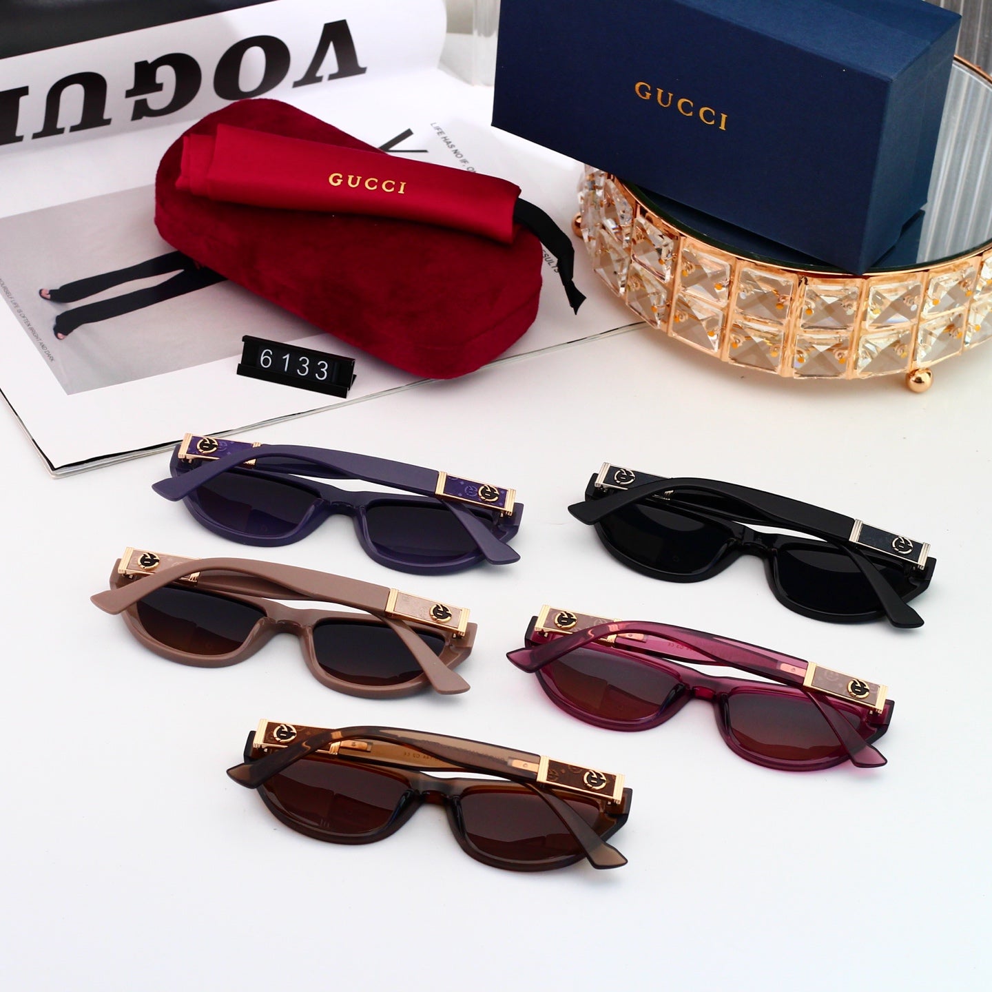 Chic Trendy Sunglasses Must-Have