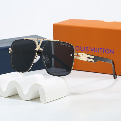 Chic Classic Sun Shades Must-Have