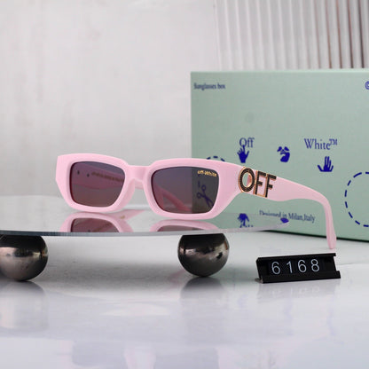 Timeless Style Sunglasses Must-Have