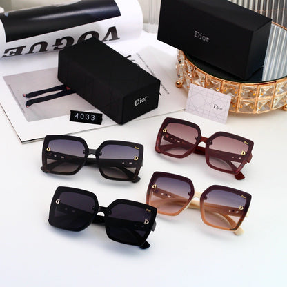 Iconic Fashion Sunglasses Pick