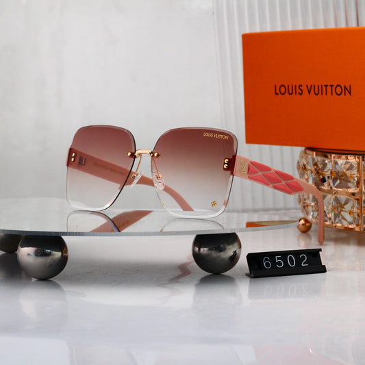 Timeless Retro Sunglasses Trend