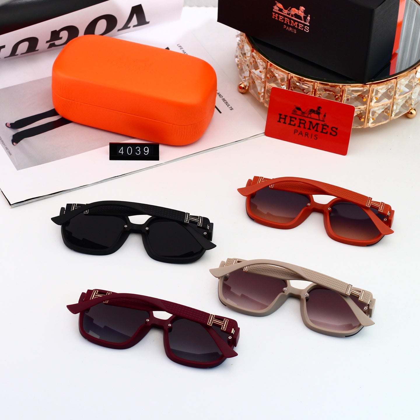 Classic Sun Glasses: Versatile Cool