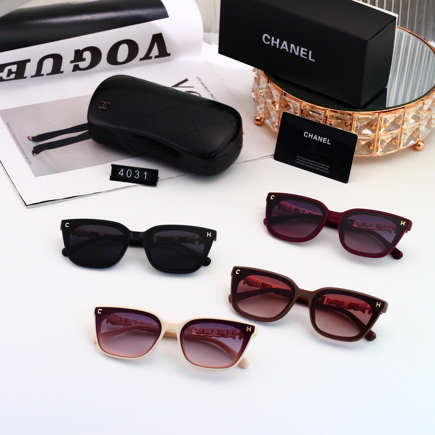 Timeless Sun Glasses: Daily Essential