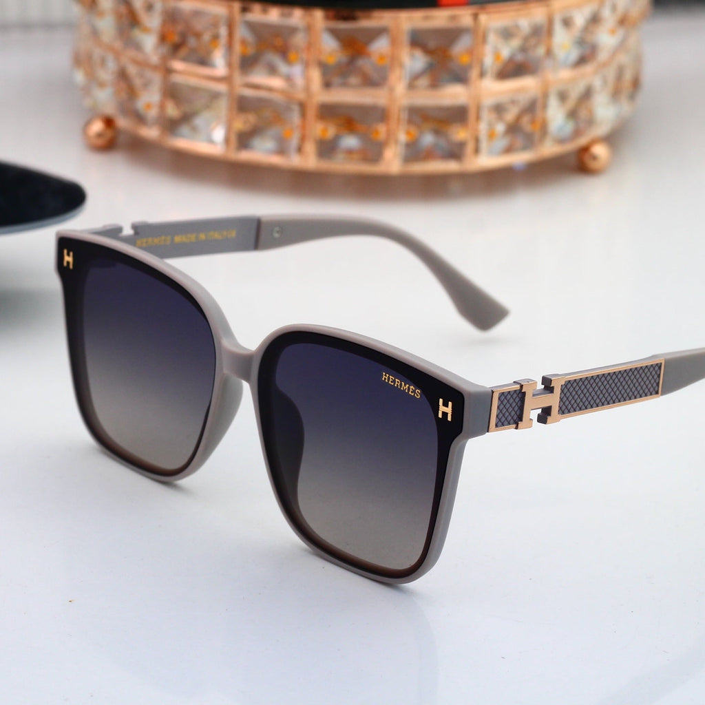 Classic Shades for Every Outfit